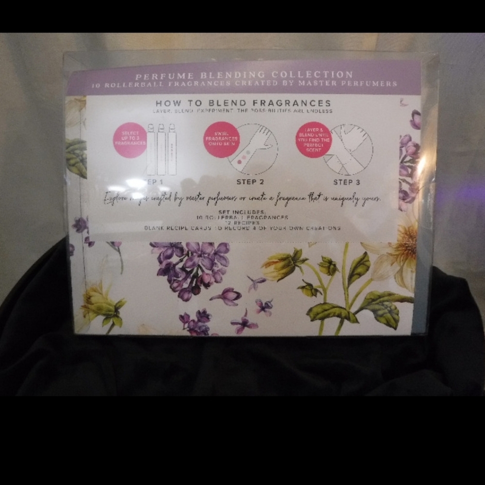 Kirkland Signature Perfum Blending Collection - Picture 2 of 4